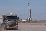 Cae el precio del petróleo: Vaca Muerta se expande en un escenario desafiante