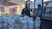 Entregan 9 mil garrafas por mes para pasar el invierno: dónde se pueden retirar
