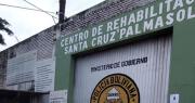 Hallan muerto en Palmasola a un hombre que tenía deuda por pensiones, aguardan examen forense