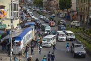 Chofer que agredió a un pasajero pierde autorización para operar en La Paz
