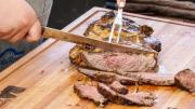 La inflación pulverizó el billete de $100: en 2002 compraba 28 kilos de asado y hoy apenas 8 gramos