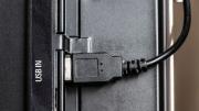 Quien tiene libre un puerto USB en su televisor, tiene un tesoro: por qué y para qué sirve