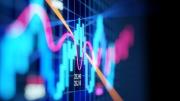 Las acciones argentinas trepan hasta 8% en Wall Street y el riesgo país ya está debajo de los 700 puntos