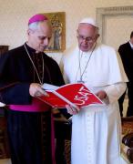 El mensaje del papa León XIV para recordar a Francisco: “Todavía conservamos esa voz siempre valiente”