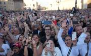 La plaza de San Pedro se rindió ante su nuevo Sumo Pontífice