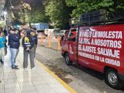La Unidad Antiterrorista detuvo a ocho militantes radicales de Lula Levy por estar haciendo campaña cerca de un acto de Milei