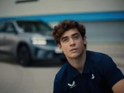 Fiebre por Franco Colapinto: el argentino protagoniza otra publicidad tope de gama antes de concretar su regreso a la Fórmula 1 de la mano de Alpine