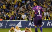 Carrillo no terminó el encuentro y preocupa