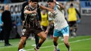 Platense dio la sorpresa y eliminó a Racing en Avellaneda para meterse en los cuartos de final del Apertura