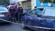 Manejaba ebrio por Constitución, chocó a un auto estacionado y volcó 