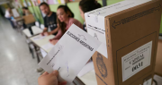 Elecciones legislativas: en Chaco y Salta gana La Libertad Avanza y Javier Milei celebra en redes