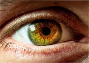 La vitamina que previene cataratas y protege los ojos de rayos ultravioletas