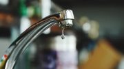 Un corte de agua afectará a barrios de Km 3