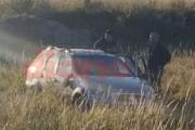 Una pareja sufrió el reventón de un neumático y volcó en la Ruta 34