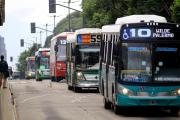 Hay acuerdo entre UTA y los empresarios, tras el paro de colectivos: cuánto cobrarará un chofer