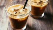 Tres alternativas saludables de bebidas para reemplazar el agua