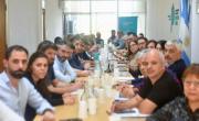 Paritaria bonaerense: los estatales acordaron una suba salarial del 10%, en dos cuotas, y los docentes definen en plenario