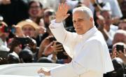 El Papa León XIV dio su primer homilía y recordó a Francisco: Nos sentimos como ovejas sin pastor”