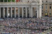200.000 personas asistieron a misa del pontificado de León XIV