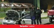 Perdió el control, se cruzó de carril y chocó sobre el puente