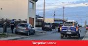 Allanan la casa de un hombre por amenazar a un menor