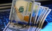 Subieron los dólares, las acciones y los bonos