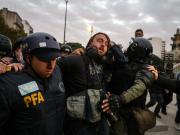 Al menos cuatro detenidos en una nueva marcha de manifestantes al Congreso