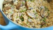 Arroz con champiñones: la receta rápida, fácil y riquísima