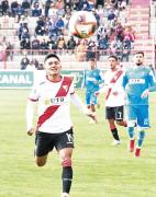 Always Ready golea (5-2) a San Antonio y se mantiene puntero