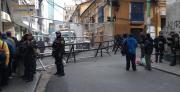 Cierran accesos a plaza Murillo y TSE con vallas metálicas y cuerdas; Gobierno afirma que existen amenazas de toma de instituciones ante la movilización evista