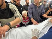 Israel bombardea una escuela en Gaza y deja más de 50 muertos: nueva oferta de alto el fuego y liberación de rehenes