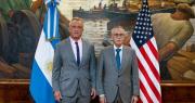 El Gobierno se alinea al EE.UU. de Trump: OMS, vacunas y remedios de alto costo bajo la lupa