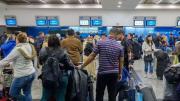 Sigue en baja el ingreso de turistas al país: cayó 4,8% interanual en abril