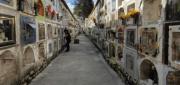 En un cementerio encuentran un feto y se inicia una investigación