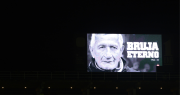 Así fue el homenaje a Juan Ramón Verón en UNO