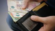 El poder adquisitivo del salario mínimo volvió a caer en abril