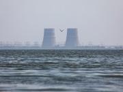 Imágenes satelitales sugieren un plan ruso para reiniciar la planta nuclear ucraniana confiscada