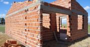 La Provincia creó un nuevo programa para terminar los planes de vivienda que abandonó Nación
