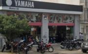 Un delincuente “motorizó” el saqueo a una agencia