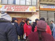 Operativos en El Alto descubren turriles de aceite escondidos en 35 establecimientos comerciales