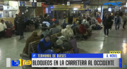 Suspendidas las salidas al occidente desde la Terminal de Buses de Cochabamba por bloqueos