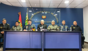 FF.AA. desmiente supuesta discusión en el alto mando y denuncian un intento de desprestigiar a la institución