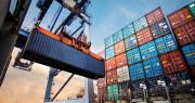 Un factor global encarece las importaciones y el efecto llegará a las góndolas