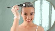 El barato tinte casero de 3 ingredientes que cubre las canas y oscurece el cabello desde la primera aplicación
