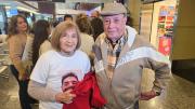 Sarita, la abuela que esperó a su nieto Alejo Arias pegada a la ventana hasta que lo abrazó