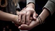 Aún sin familia: tres hermanos esperan juntos un hogar definitivo