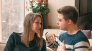 Qué significa si una persona siempre habla de sí misma en una cita