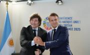 Milei mantuvo una reunión bilateral con Macron para agradecer el apoyo ante el FMI