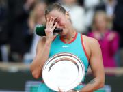 Tras desacreditar la victoria de Gauff en Roland Garros, Sabalenka intentó aclarar sus palabras: el ataque de los haters y por qué no creen en sus disculpas