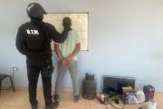 Detienen a un hombre en el barrio Reconquista con objetos robados y un arma blanca